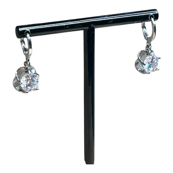 Sterling Silver Round Floral Set Dangle Leverback Sparkling Crystal Earrings - Picture 5 of 8